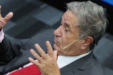 arde el peronismo: eduardo duhalde desafia a maximo kirchner y llama a la union del pj bonaerense arde el peronismo: eduardo duhalde desafia a maximo kirchner y llama a la union del pj bonaerense