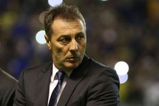 frank kudelka apunto contra sus dirigidos tras quedar eliminados de la copa de la liga: esto somos frank kudelka apunto contra sus dirigidos tras quedar eliminados de la copa de la liga: esto somos