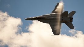 La aparición de los cazas en el Golfo de Venezuela corresponde al reposicionamiento de un portaaviones. La aparición de los cazas en el Golfo de Venezuela corresponde al reposicionamiento de un portaaviones.