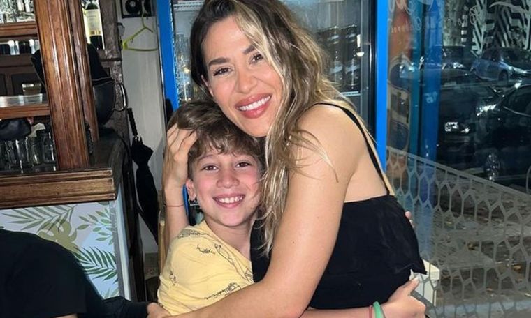 Jimena Barón sorprendió a su hijo Momo con un increíble regalo La reacción del niño fue inesperada por su madre Foto: @jmena