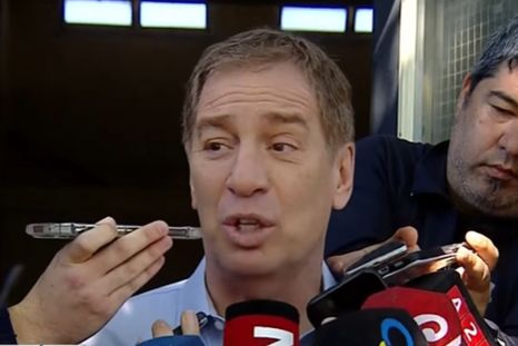 Santilli fue consultado sobre la posibilidad de ser gobernador de la provincia de Buenos Aires. Santilli fue consultado sobre la posibilidad de ser gobernador de la provincia de Buenos Aires.