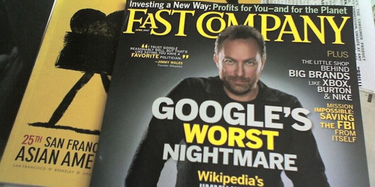 Jimmy Wales es portada de diarios y revistas. Foto: Flickr.