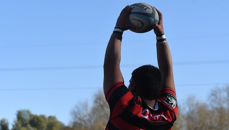 Tordos sumó su primer triunfo Foto: Rodrigo DAngelo / MDZ