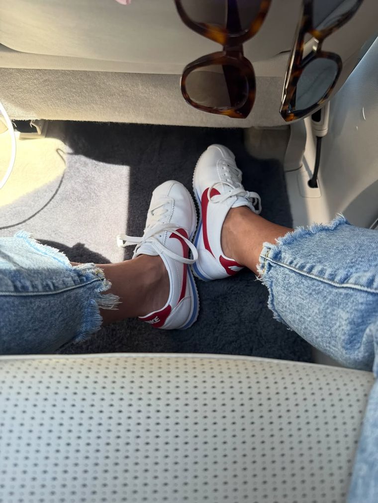 @jenniferaniston @jenniferaniston 