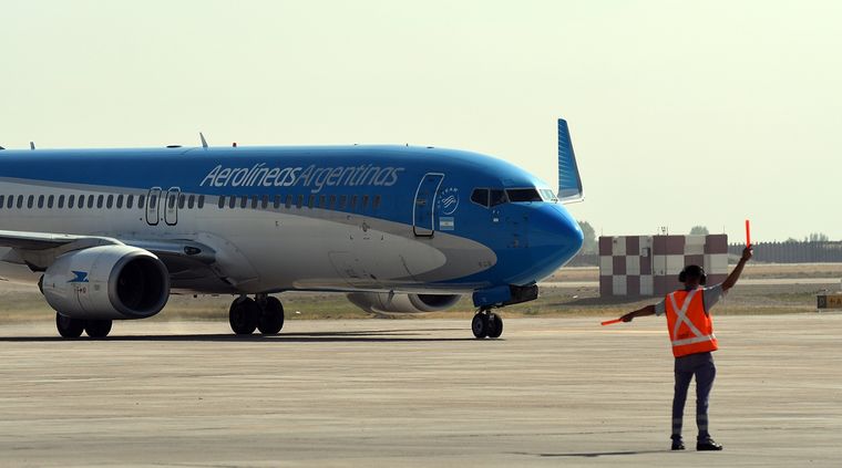 Aerolíneas Argentinas no se destacó en ningún aspecto del ranking. Foto: ALF PONCE MERCADO / MDZ