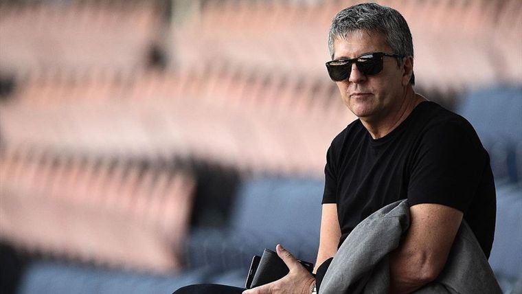 El padre, y agente, del rosarino sorprendió con sus declaraciones.