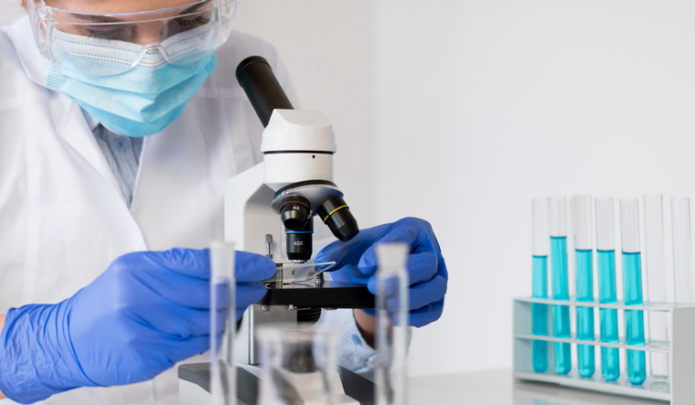 El 20 de mayo se celebra en el Día Mundial de la Investigación Clínica. Foto: Freepik