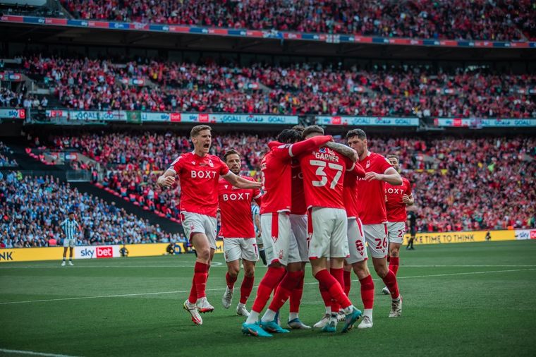 Nottingham Forest vuelve a la Premier. Foto: @NFFC