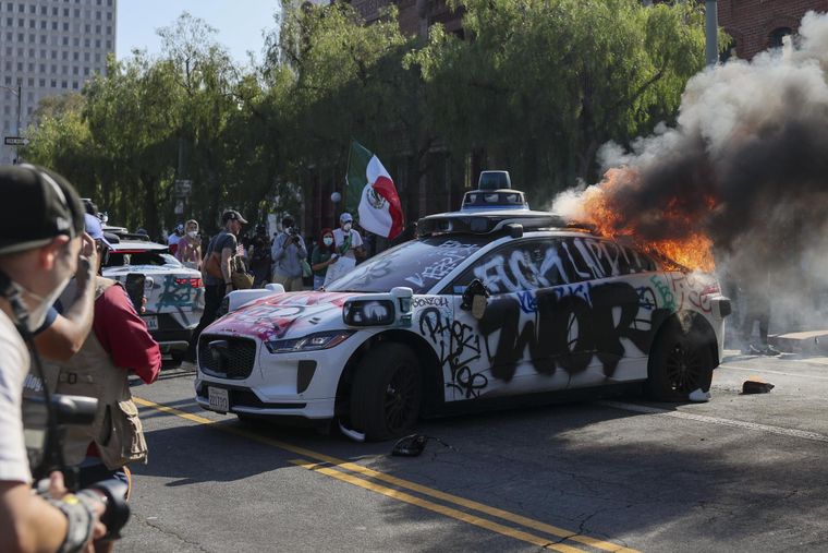 Las protestas en Los Ángeles podrían afectar el horario de River vs. Monterrey.