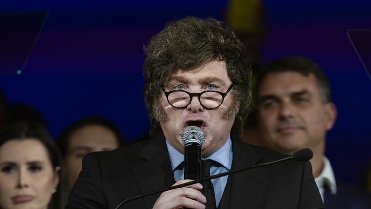 Javier Milei estará este martes en Perú