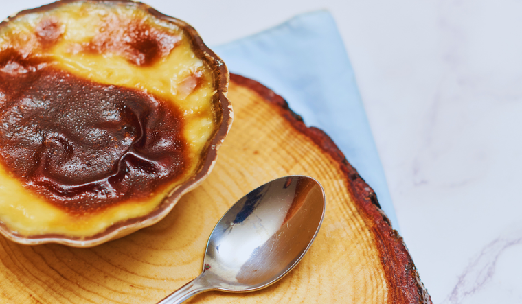 La receta de jericallas surgió en un orfanato de Guadalajara, donde buscaban una preparación nutritiva y económica para los niños. La receta de jericallas surgió en un orfanato de Guadalajara, donde buscaban una preparación nutritiva y económica para los niños.