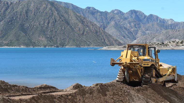 Obras Proyectos Dique Potrerillos (9)