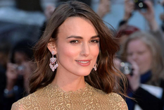 KEIRA KNIGHTLEY ES UNA DE LAS MEJORES ACTRICES DE SU GENERACIÓN. PESE A SU FAMA, ELLA SIEMPRE MANTUVO A SU FAMILIA RESGUARDADA DE LA PRENSA.