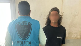 Cinco personas fueron detenidas por ir a votar.  Cinco personas fueron detenidas por ir a votar.