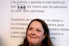 Abuelas de Plaza de Mayo se dedica a encontrar bebés que fueron robados durante la dictadura militar de Argentina, como el hermano de Adriana. Abuelas de Plaza de Mayo se dedica a encontrar bebés que fueron robados durante la dictadura militar de Argentina, como el hermano de Adriana.