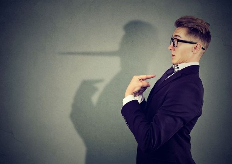 Con este método podrás darte cuenta si te están mintiendo Foto: Shutterstock