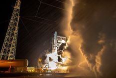 El Peregrine, en su momento de despegue. Foto: Efe.