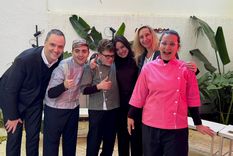 Karina Milei, Sandra Pettovello, Manuel Adorni participaron de un almuerzo en Alamesa, el primer restaurante atendido por jóvenes neurodiversos