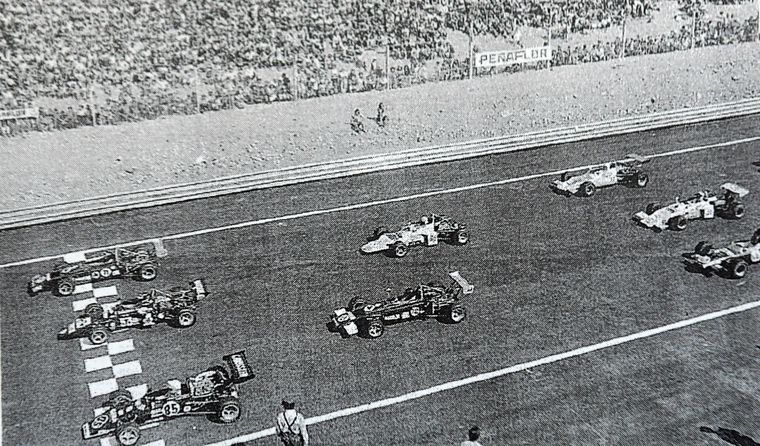 Los recuerdos de aquel autódromo y sus mejores momentos aún viven en quienes fueron parte de él y en los recortes de diarios que quedan en la sede del ACM. Los recuerdos de aquel autódromo y sus mejores momentos aún viven en quienes fueron parte de él y en los recortes de diarios que quedan en la sede del ACM.