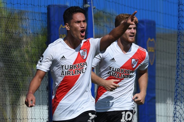 Flabián Londoño Bedoya celebra su gol ante Boca Foto: River Plate