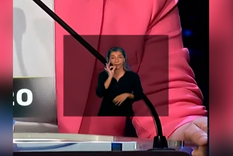 El momento justo en el que hace la referencia a los 25 porros