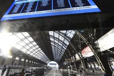 Las estaciones de trenes se encuentran vacías por el paro Foto: Juan Mateo Aberastain Zubimendi / MDZ.