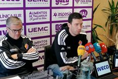 insolito: un club felicito a su jugador por ser padre y deschavo su ?doble vida?