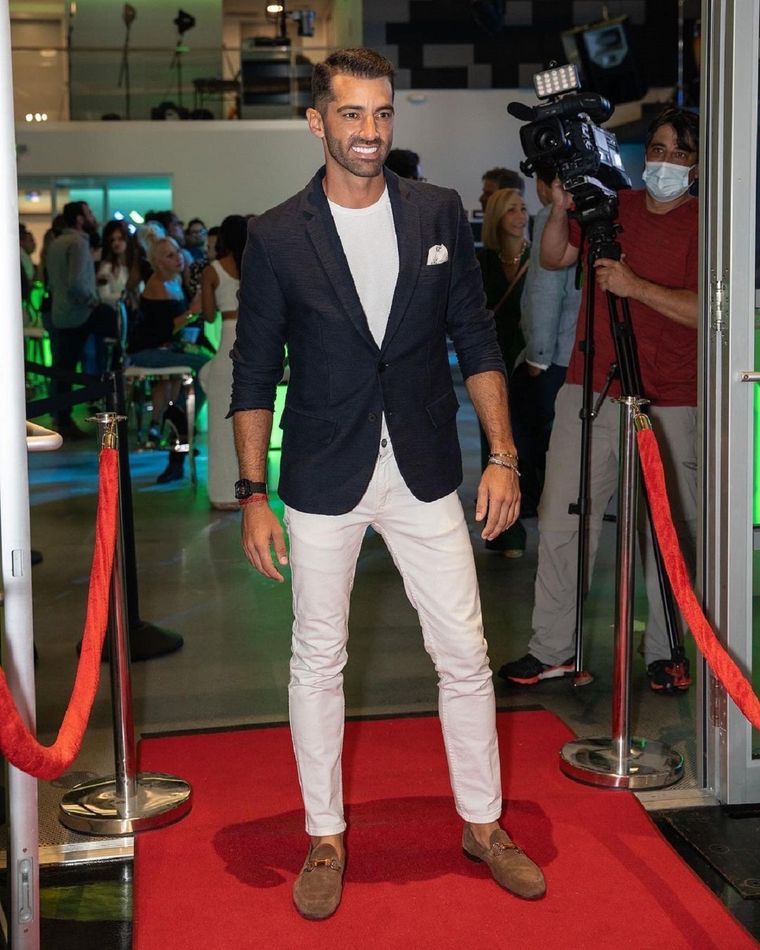 Toni Costa es concursante en La casa de los famosos.