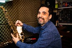El saxofonista profesional estudió la carrera en la Escuela de Música de Buenos Aires (EMBA) Foto: Analía Melnik/MDZ