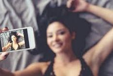 irlanda recomienda sexting y masturbacion para evitar contagios de coronavirus
