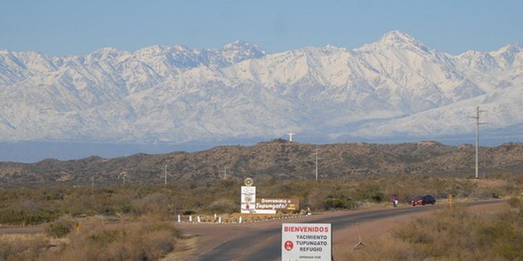 Que los turistas disfruten el valle, pero no desde mi casa, parece ser el mensaje.