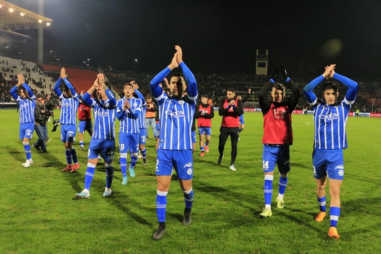 El Tomba juega en Victoria Foto: @ClubGodoyCruz