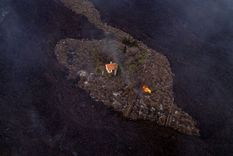 La residencia fue bautizada la casa milagrosa por haber sido afectada por el devastador paso de la lava, como muchas otras. Foto: ALFONSO ESCALERO