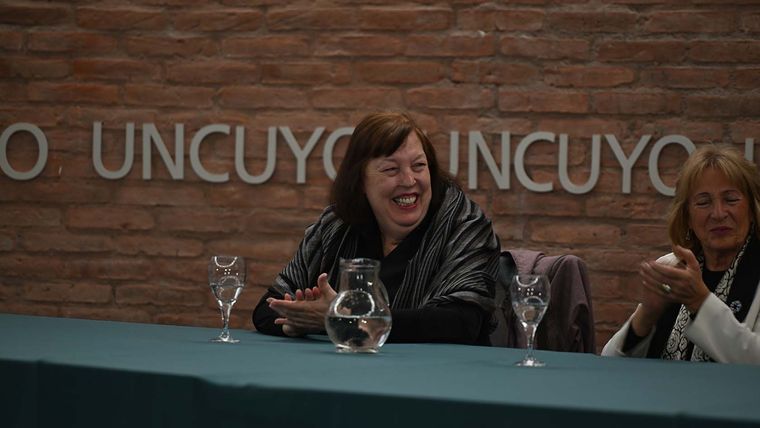 Virginia Gamba quiere ser Secretaria General de Naciones Unidas. Virginia Gamba quiere ser Secretaria General de Naciones Unidas.