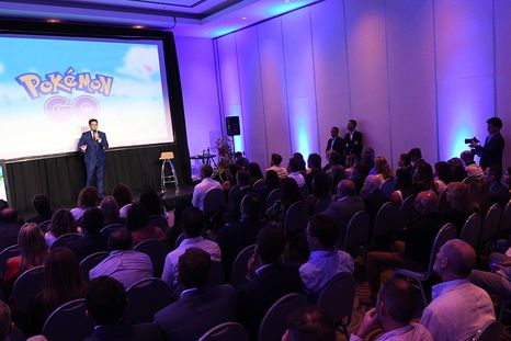 MAcro sorprendió en el Foro de Inversiones de Mendoza con una charla científica. Foto: ALF PONCE MERCADO / MDZ