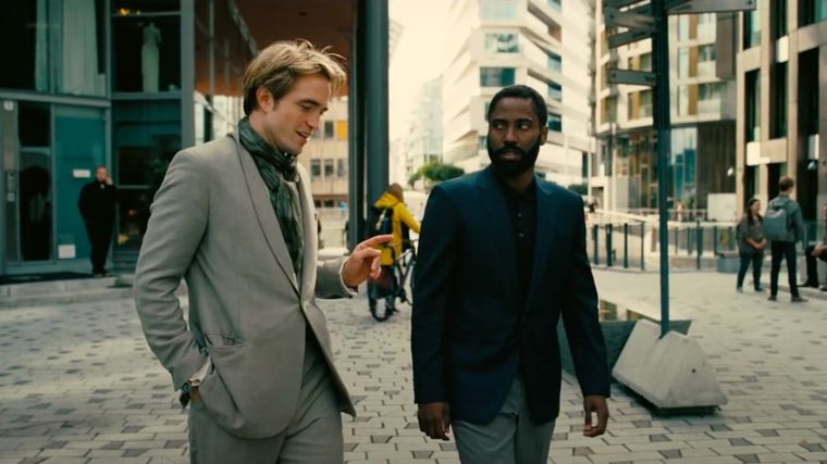 Una película de Christopher Nolan. Una película de Christopher Nolan.