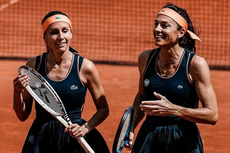 Gisela Dulko y Gabriela Sabatini no pudieron en la final de Roland Garros pero deslumbraron con su tenis.