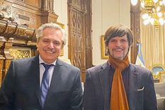 Alberto Fernández junto a Sabino Vaca Narvaja, el nuevo embajador argentino en China