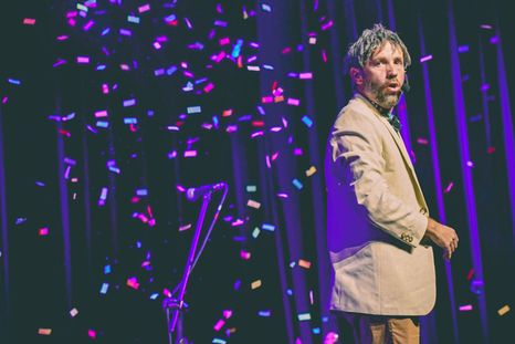 Rodrigo Casavalle y Fran Páez Grillo se presentarán en el Teatro Mendoza con Sábado de muñeco Rodrigo Casavalle y Fran Páez Grillo se presentarán en el Teatro Mendoza con Sábado de muñeco