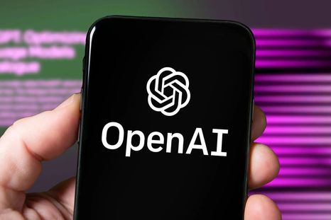 ChatGPT permanece inaccesible tanto en web como en móvil, y los usuarios ya empiezan a preguntarse si habrá un informe oficial sobre lo ocurrido. ChatGPT permanece inaccesible tanto en web como en móvil, y los usuarios ya empiezan a preguntarse si habrá un informe oficial sobre lo ocurrido.