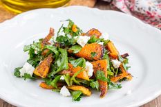Ensalada de calabaza y rúcula Una receta simple y deliciosa en pocos minutos Foto: Shutterstock