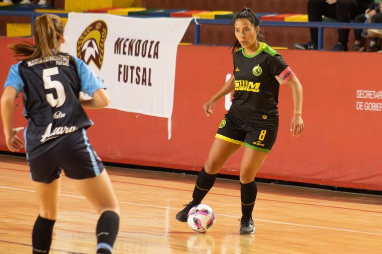 Cementista sigue a paso firme Foto: Santiago Tagua -MDZ