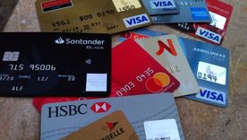 Condenaron a una banda que estafaba con tarjetas de crédito. Foto: ALF PONCE MERCADO / MDZ