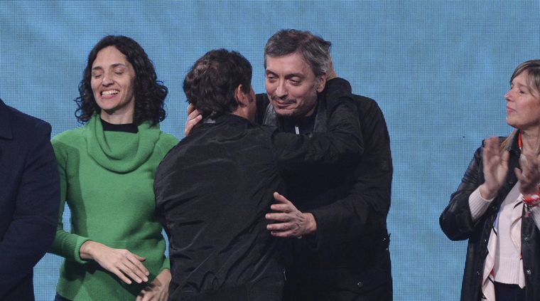 Máximo Kirchner buscará definir las listas con Axel Kicillof.