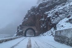 Las nevadas en alta montaña impiden la transitabilidad normal Foto: Osvaldo Valle Las nevadas en alta montaña impiden la transitabilidad normal Foto: Osvaldo Valle