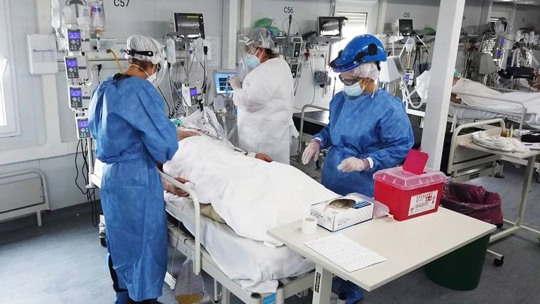La ocupación de camas por pacientes con covid vuelve a provocar suspensión de cirugías programadas