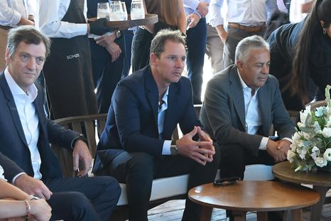 Jorge Brito llegó a Mendoza para la participación de la inauguración del Parque Solar Anchoris. Jorge Brito llegó a Mendoza para la participación de la inauguración del Parque Solar Anchoris.