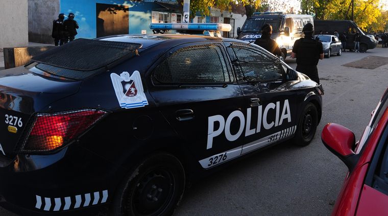 Móvil de la Policía de Mendoza Foto: ALF PONCE / MDZ
