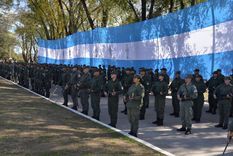 El patrullaje en la ciudad de Jesús María es parte de las prácticas profesionales. Será los fines de semana y en dos turnos con 90 gendarmes que se están por graduar. Foto: Argentina.gob.ar