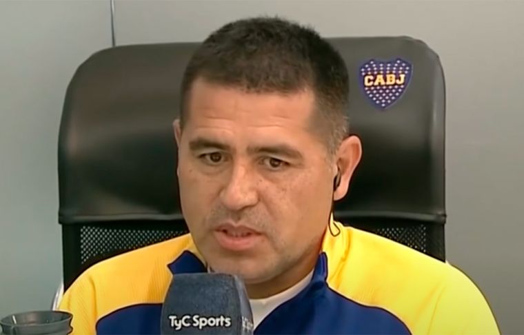 Riquelme sigue de cerca la negociación entre Boca y el Consejo de Fútbol por la renovación de su contrato.